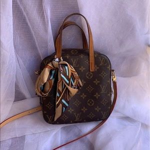 louis vuitton spontini crossbody